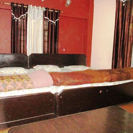 Hotel Shiv Palace Dehradun Extérieur photo