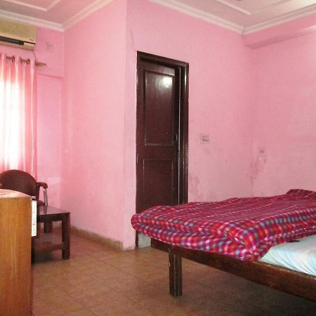 Hotel Shiv Palace Dehradun Extérieur photo