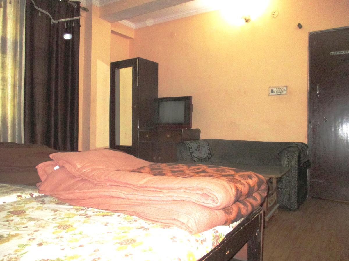 Hotel Shiv Palace Dehradun Extérieur photo