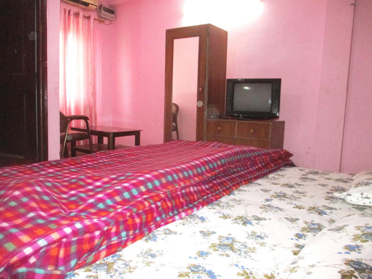 Hotel Shiv Palace Dehradun Extérieur photo