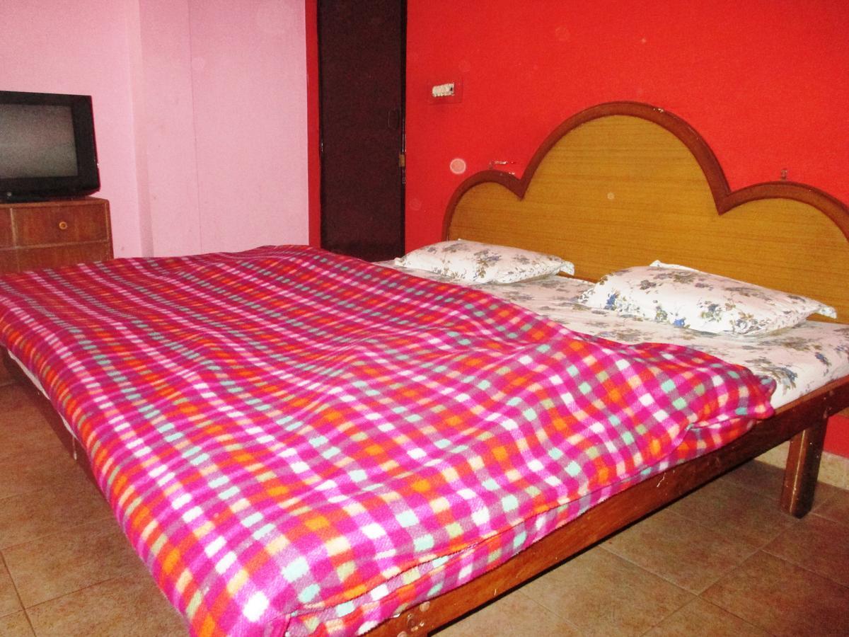 Hotel Shiv Palace Dehradun Extérieur photo